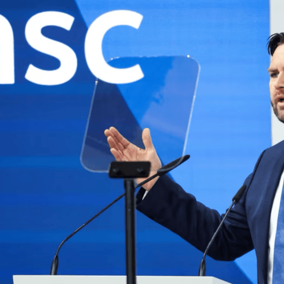Münih Güvenlik Konferansı'nda Ukrayna çatlağı