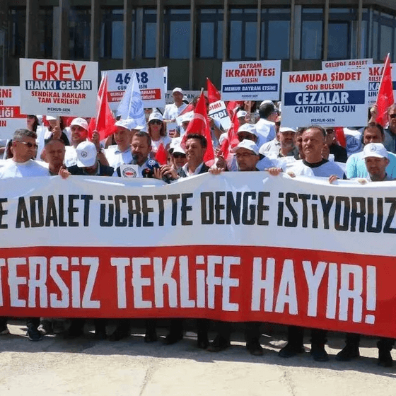 Kamu çalışanları Türkiye genelinde iş bıraktı: Talepleri neler, bundan sonra ne olacak?