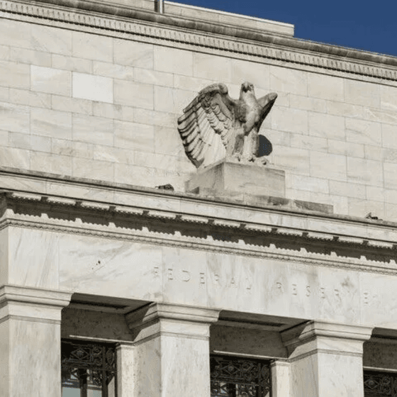 Fed faizi sabit tuttu, üç üye artış istedi