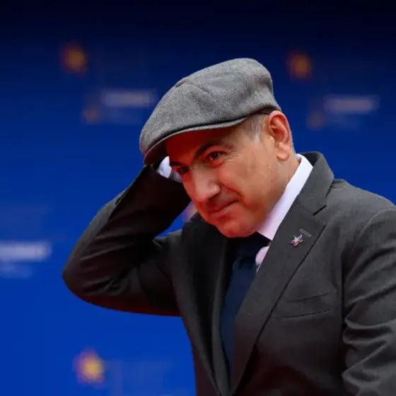 Paşinyan yeniden başbakan: Ermenistan’ı yeni dönemde ne bekliyor?