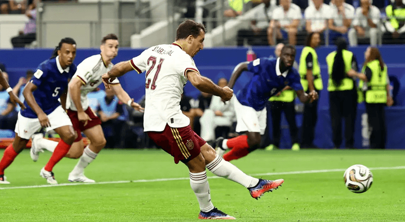 Dünya Kupası'nın ilk finalisti İspanya