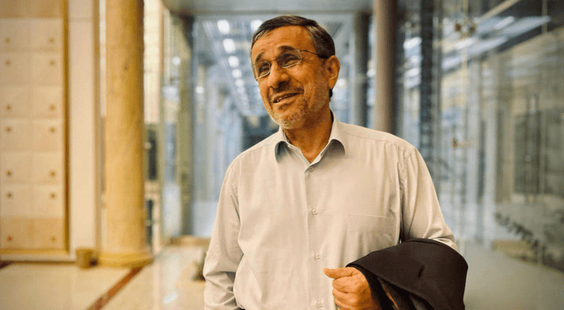 Mahmud Ahmedinejad: Sert çıkışları, pragmatizmi ve çelişkili itirazlarıyla sıradışı bir siyasetçinin portresi