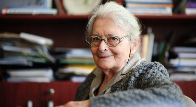 İoanna Kuçuradi’nin ardından: Bir insan öldüğünde geriye ne kalır?
