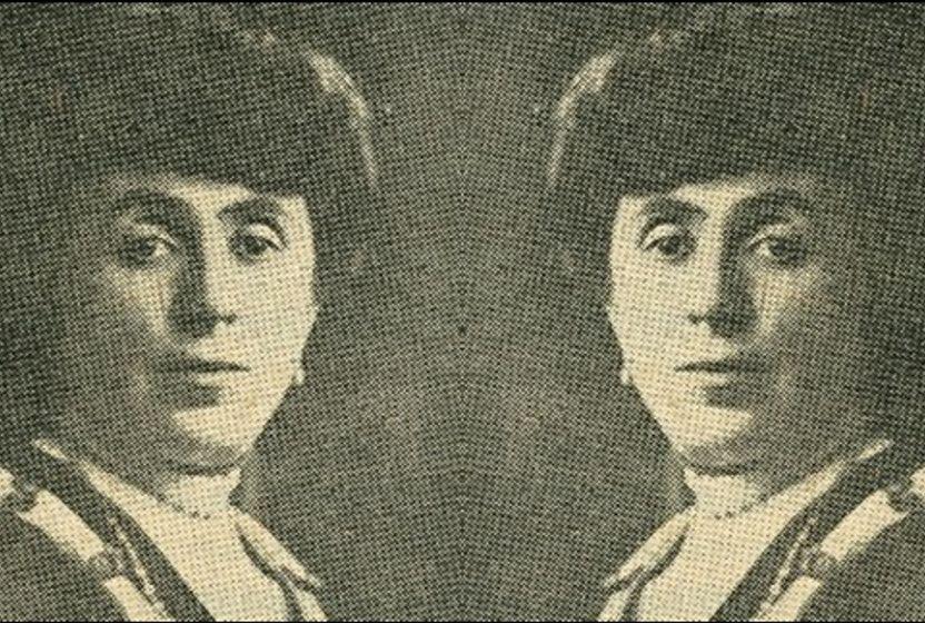 osmanlidan-aydin-bir-kadin-portresi-emine-semiye-ve-sefalet