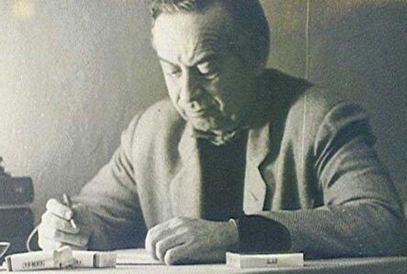 "Bir Daha Dünyaya Gelsem.."