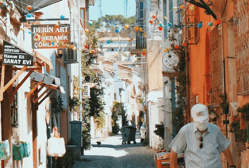 ayvalik-simdilik-ayvalik-bes-yil-sonra-tekrar-konusuruz