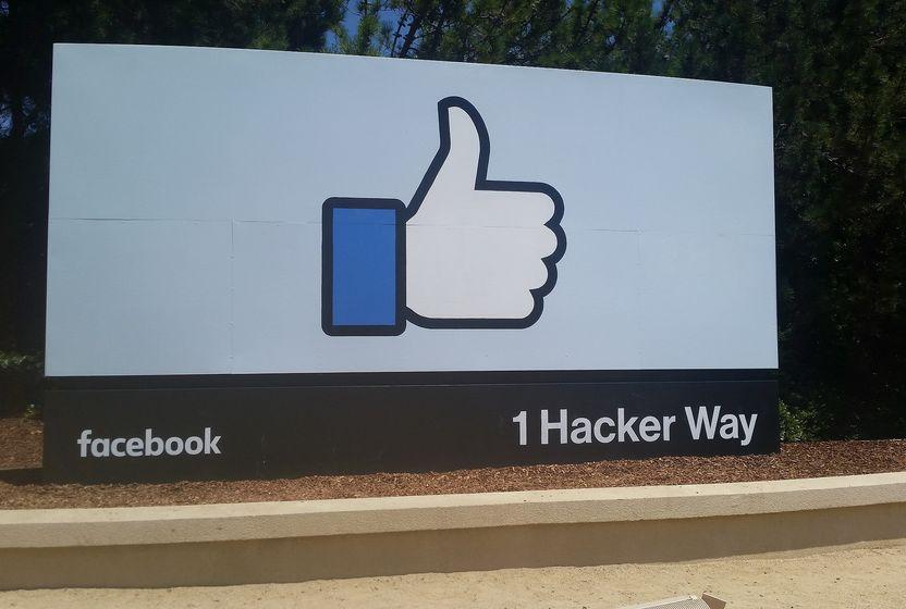 Facebook Sorunlarını Daha Ne Kadar Gizleyebilir?