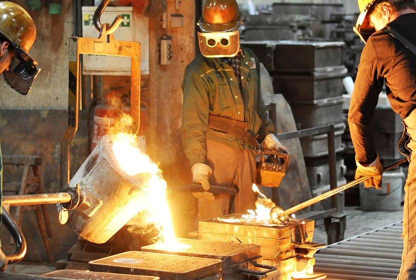 8 aylık daralma: İSO İmalat PMI