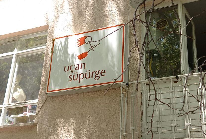 Süpürge, 25 yıldır havada 🧹