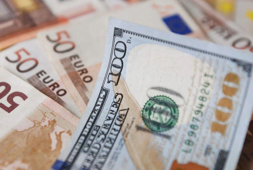 1 avro = 1 dolar