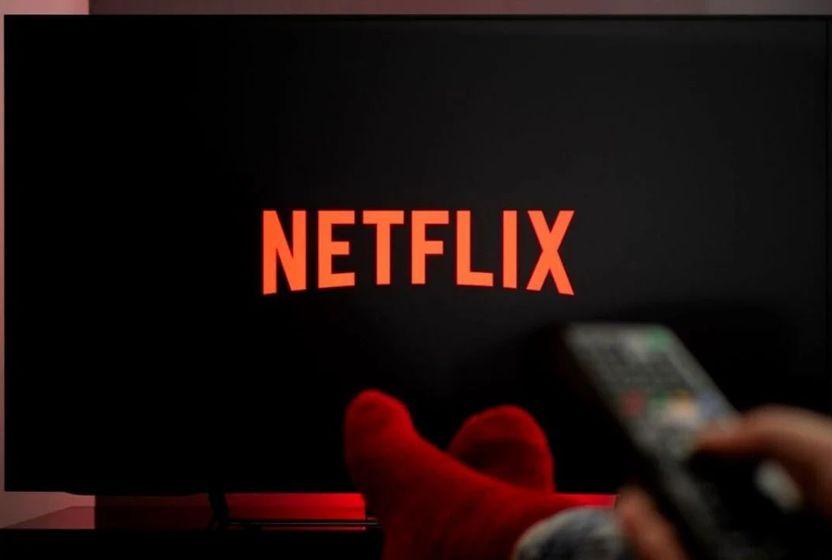 netflixin-abone-sayisi-artti-kari-dustu-1