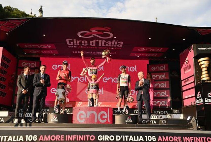 giro-ditalia-2023-cavendish-etap-galibi-roglic-sampiyon-1