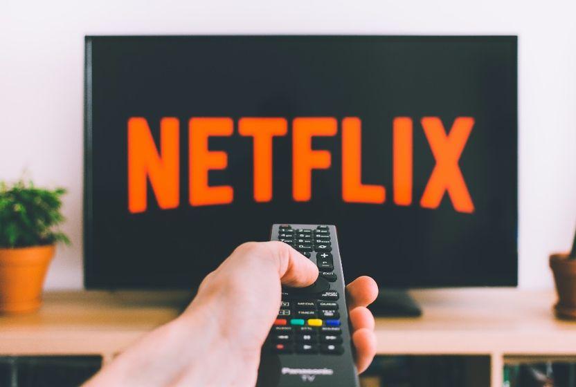 Netflix, şifre paylaşımını ABD ve Birleşik Krallık'ta yasakladı