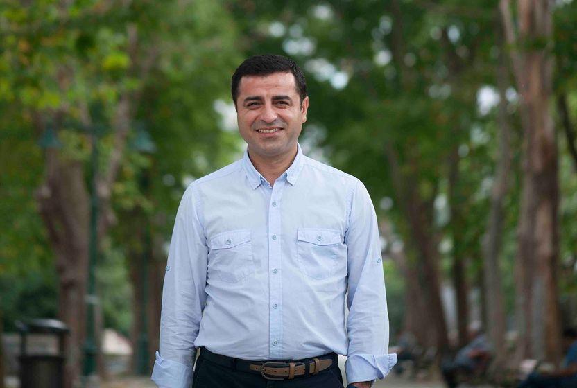 demirtas-aktif-siyaseti-birakti-e64