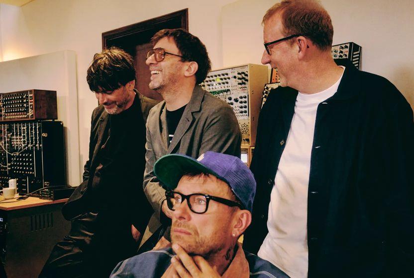 yeni-album-yeni-sarki-blur-geri-dondu