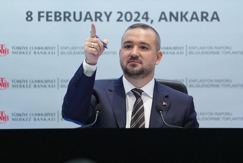 Yeni başkan 'şahin' konuştu