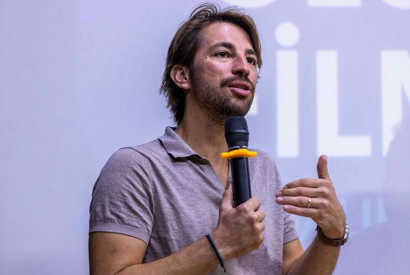 Sinan Kesova ile 'Büyük Kuşatma' üzerine