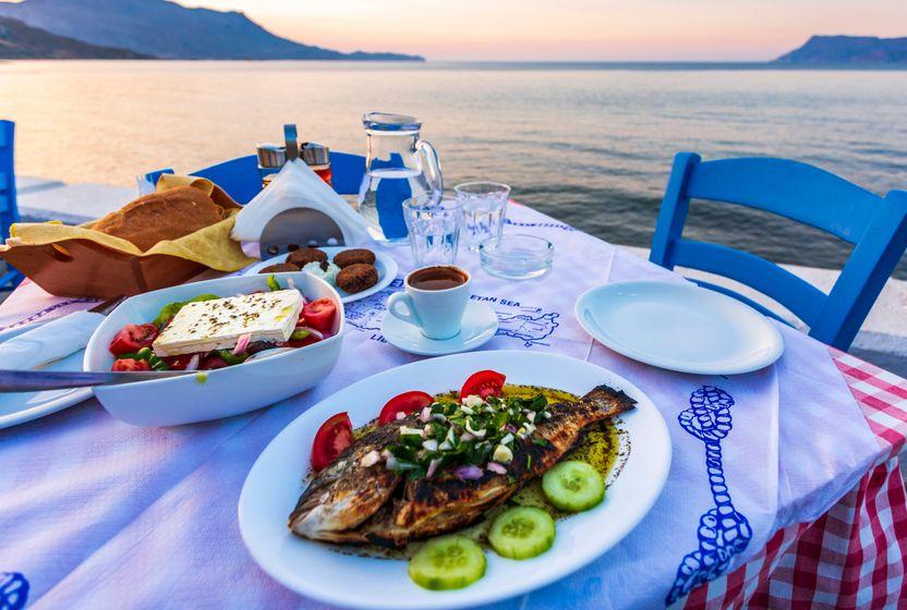 hesap-meselesi-yunan-adalarinda-yemek-hala-daha-uygun-fiyatli
