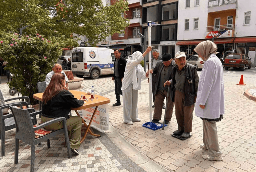 aclik-cogunluktadir-yoksulluga-care-bulmadan-obezite-sorunu