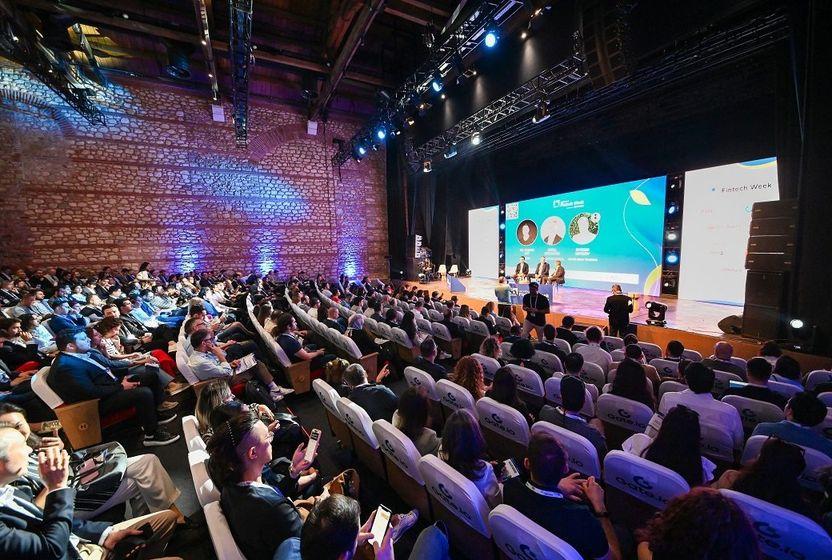 istanbul-fintech-week-basladi-kriptoda-firsatlar-ve-tehditler