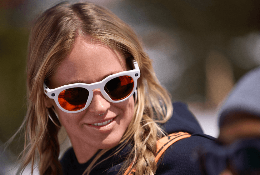meta-oakley-isbirliginde-gelistirdigi-akilli-gozlugu-tanitti
