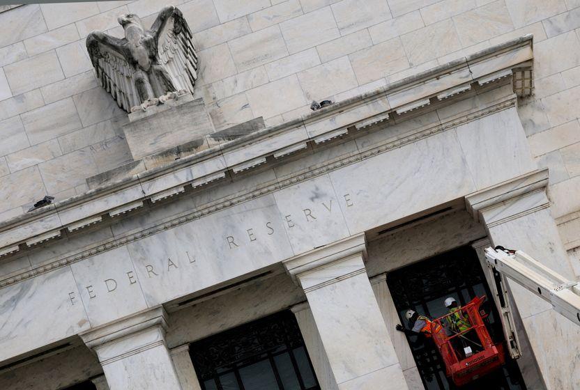 fed-temkinli-ancak-kapiyi-araladi