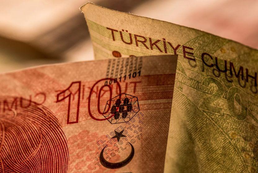 ekonomide-ilk-yari-dezenflasyonun-bedeli