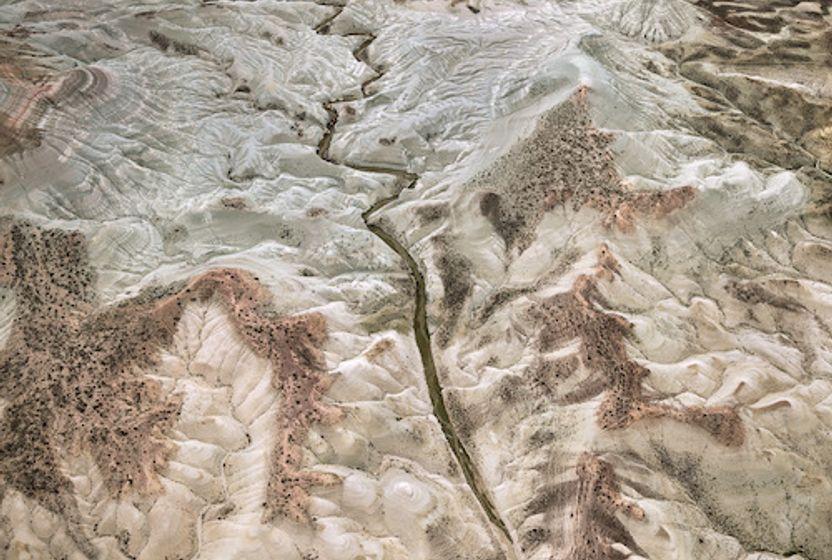 edward-burtynsky-donusen-yeryuzu