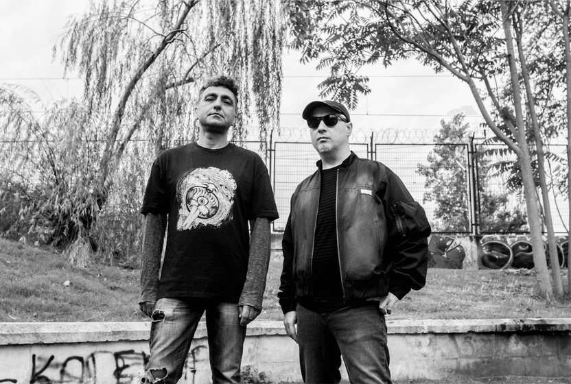 cemiyette-pisiyorum-dunyadaki-punk-gruplarina-gore-daha