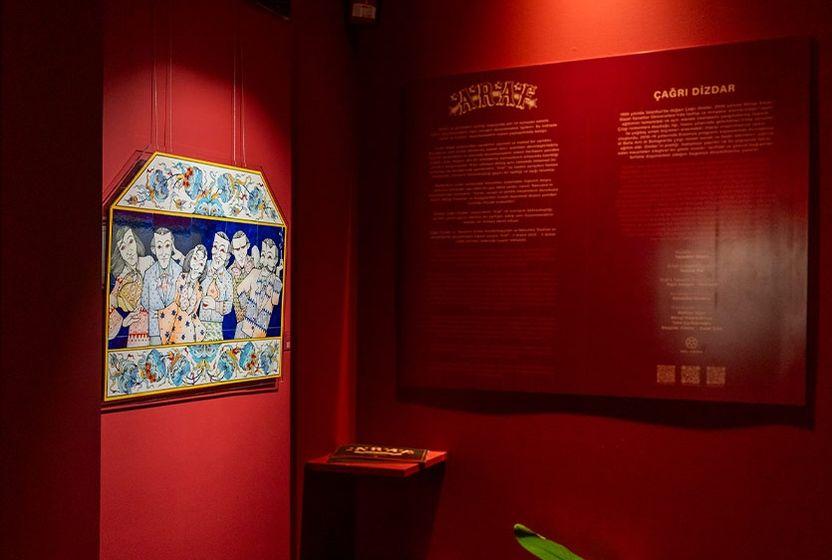 gercek-ile-imaj-arasinda-kaotik-bir-karnaval-cagri-dizdardan