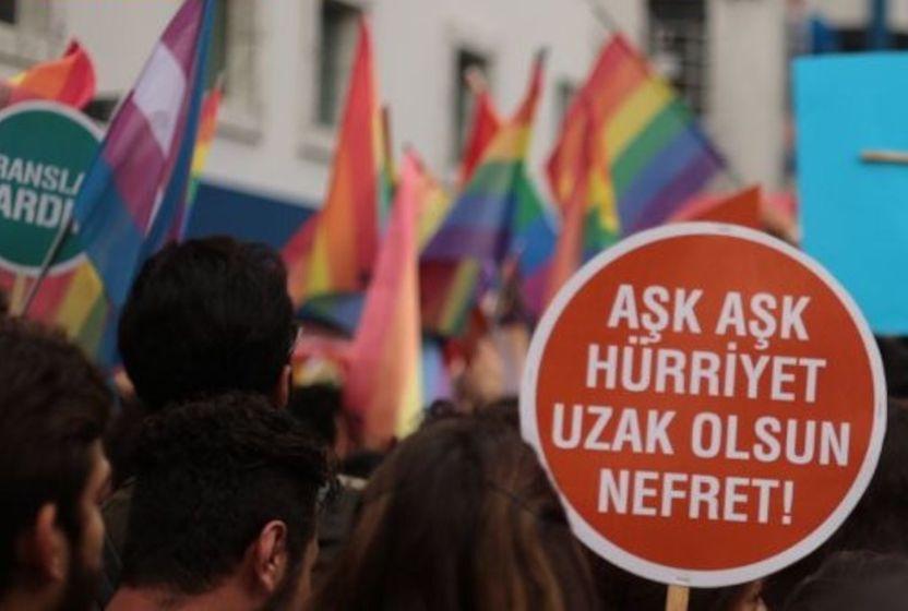 olmayan-yasaklar-taninmayan-haklar-gokkusaginda-fasizm-bulanlar