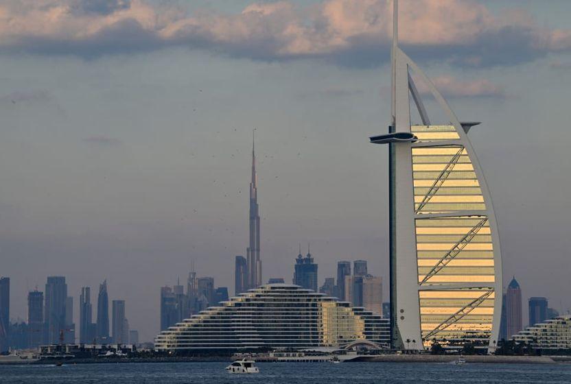 savas-ortaminda-influencer-anlatisi-saldirilar-korfezin-guvenli