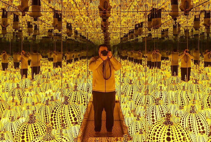 izleyiciyi-hikayenin-merkezine-koyan-sanat-enstalasyonlar-neden