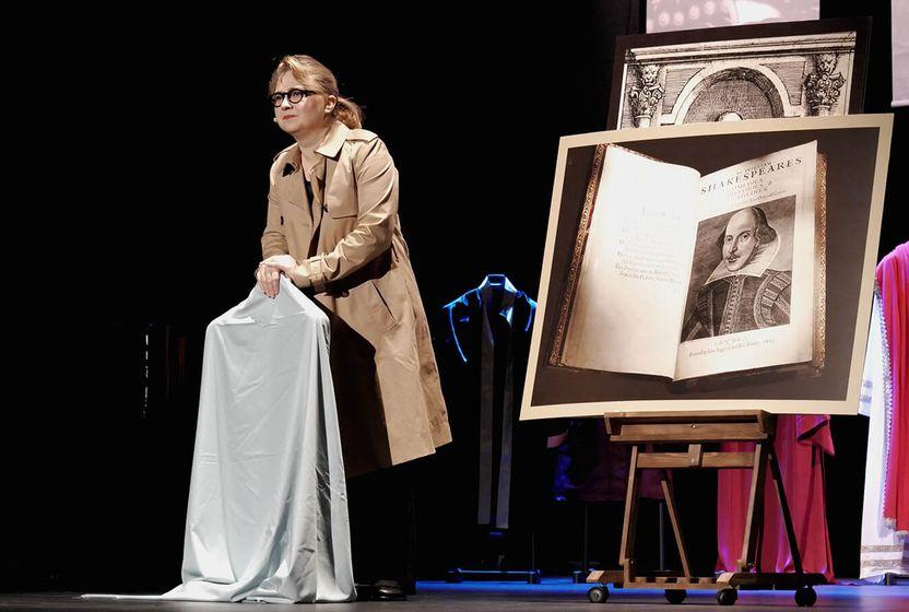 simulasyon-caginda-gercegin-pesine-dusmek-shakespeare-shakspere