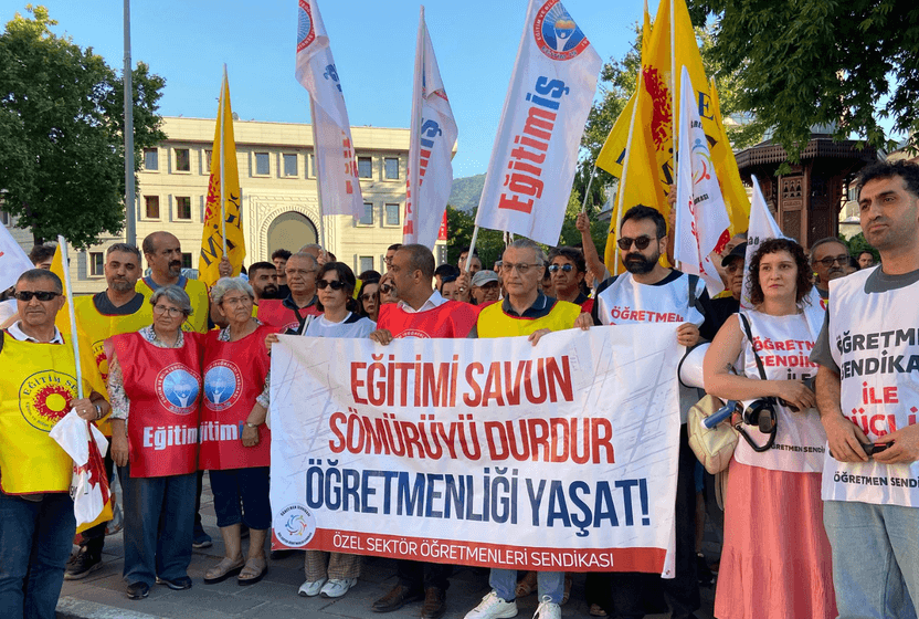 meclis-onunde-gozalti-ogretmenler-neden-aclik-grevine-girdi