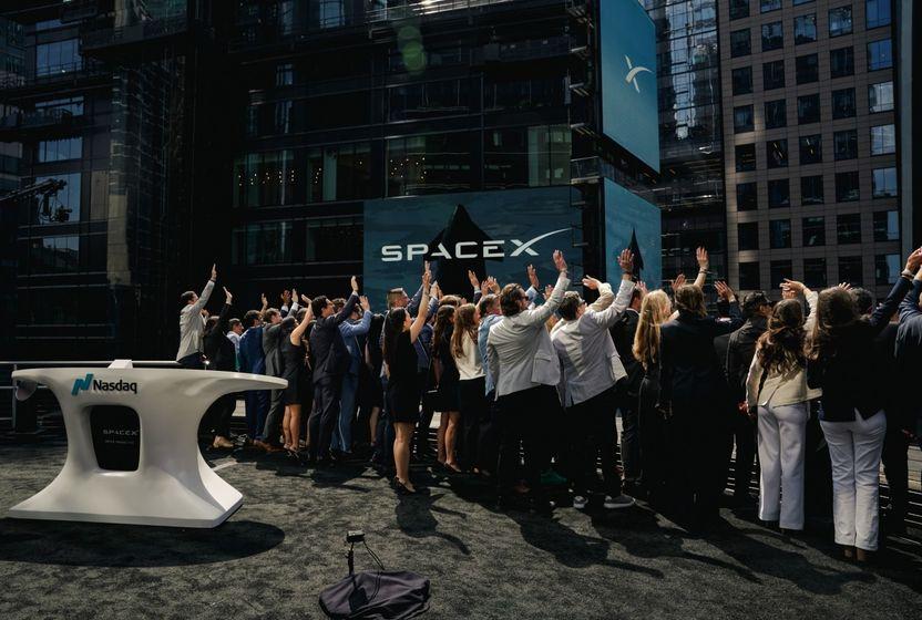 spacexin-rekor-halka-arzi-yuzde-10-basari-sansindan-26-trilyon