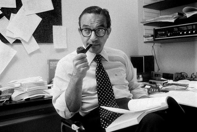 fed-baskani-kimligi-disinda-alan-greenspan