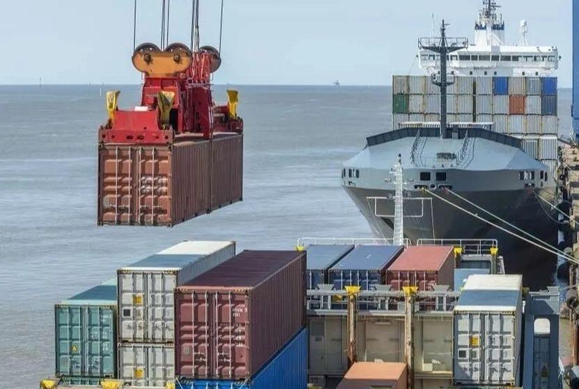 Üretimi desteklemeden ek gümrük vergisi getirmek ekonomiyi canlandırır mı?