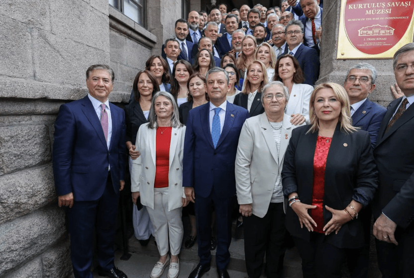 Yeni Parti'nin ilk MYK'sı belli oldu: 10 kişilik çekirdek kadroda kimler var?