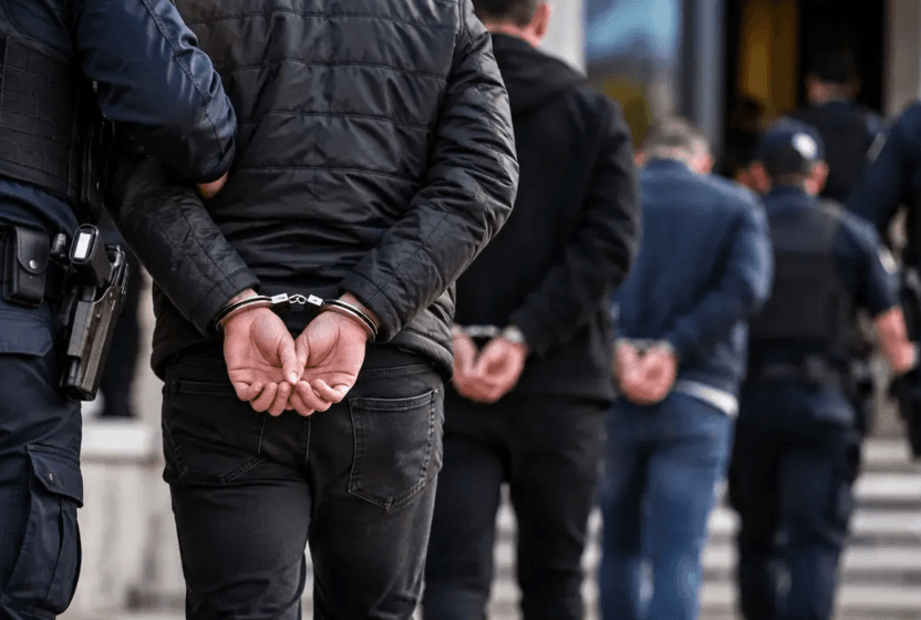 Operasyonlar ülkesinde seçime doğru: Yargı hakikatle buluşabilir mi?