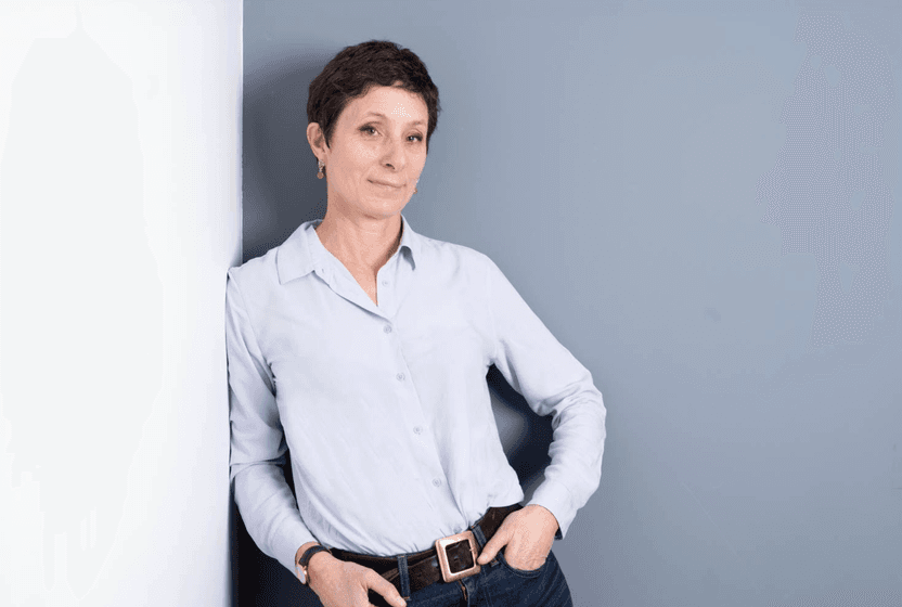 Camilla Barnes ile sohbet: Korkuyla başa çıkmanın zarif yoludur mizah