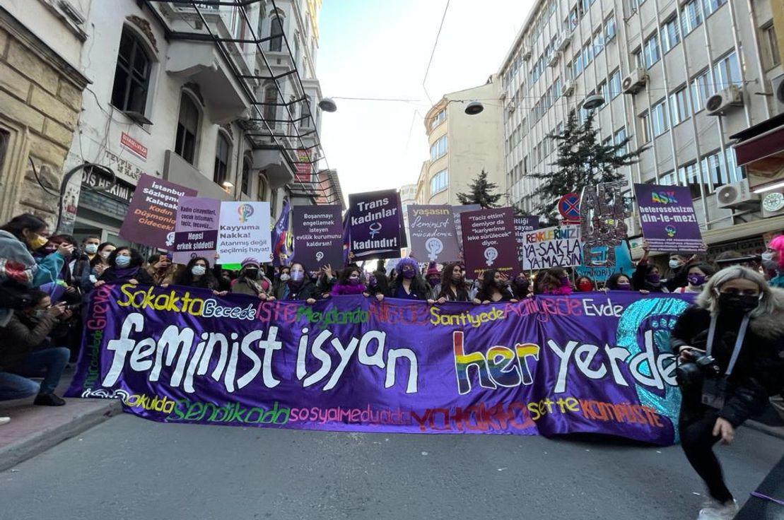 8 Mart Feminist Gece Yürüyüşü