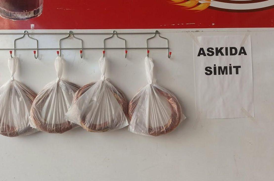 “Hey Corç Versene Borç!”