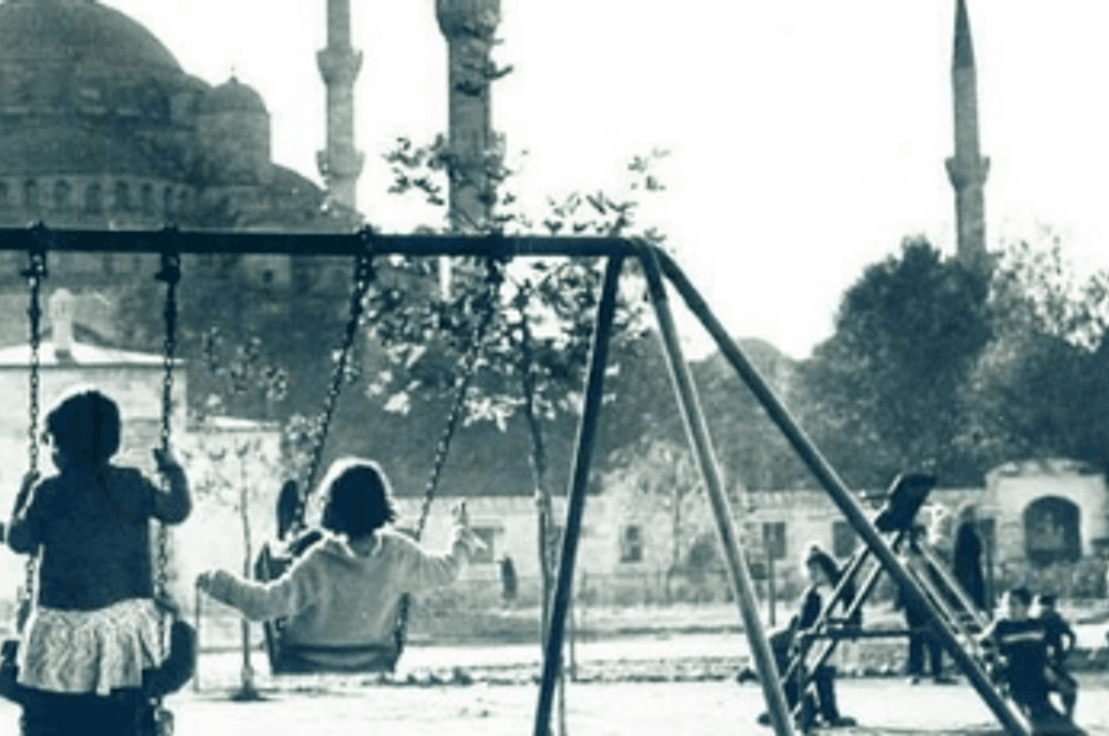 Sultanahmet Meydanı Çocuk Parkı, 1957