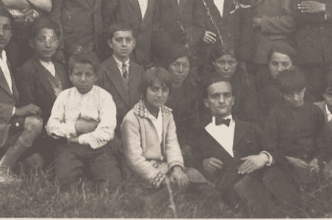 1932 Adana Toprak Bayramı öğrenciler ve öğretmenleri