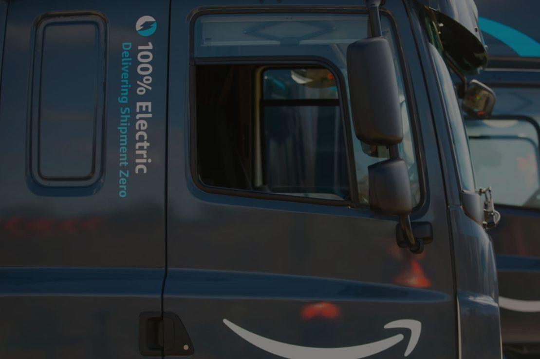 No:457 Amazon, dağıtım filosu için elektrikli araçlara 1 milyar euro yatırım yapacak.