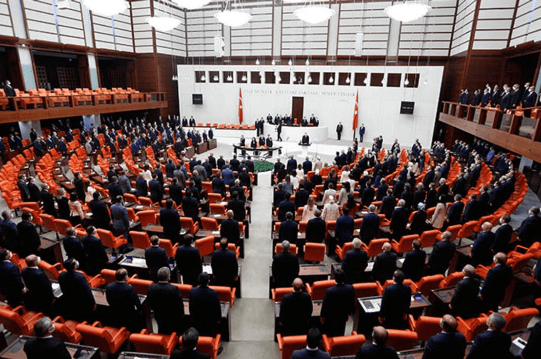 Mecliste 23 Nisan Oturumu ve Kapanış
