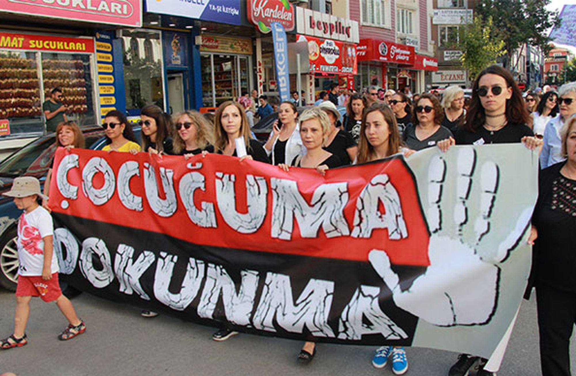 Utanç verici bir gerçek: Çocuk istismarı