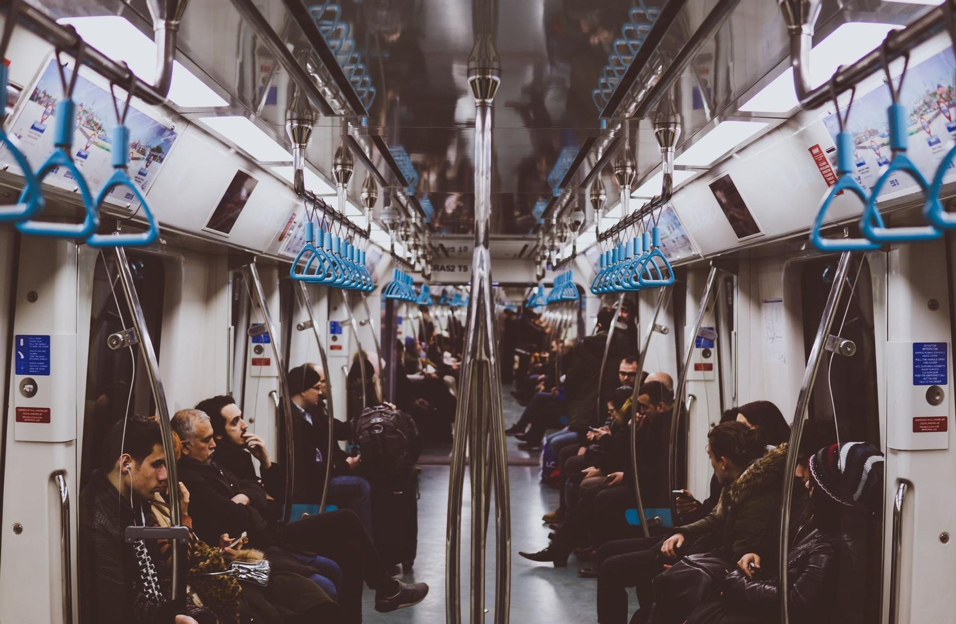 Metro hattı dâhilinde
