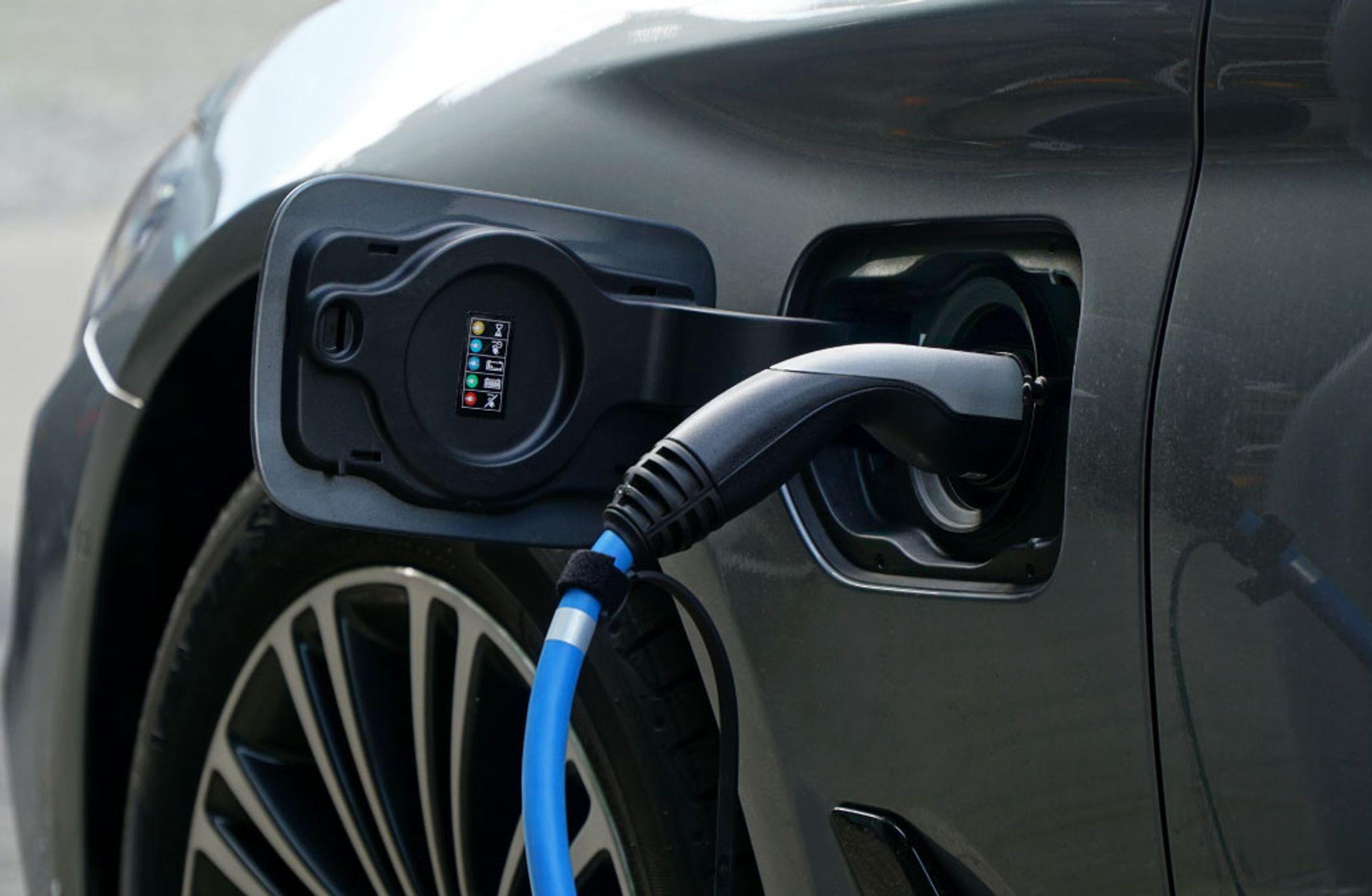 5 Dakikada Şarj Olan Elektrikli Otomobiller Geliyor, Hazır mıyız?